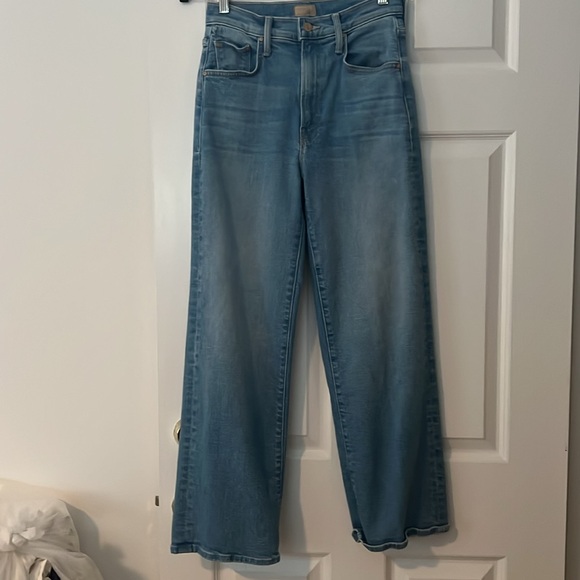MOTHER Superior The Rambler Ankle Jeans
Going Dutch size 25 - Picture 9 of 12